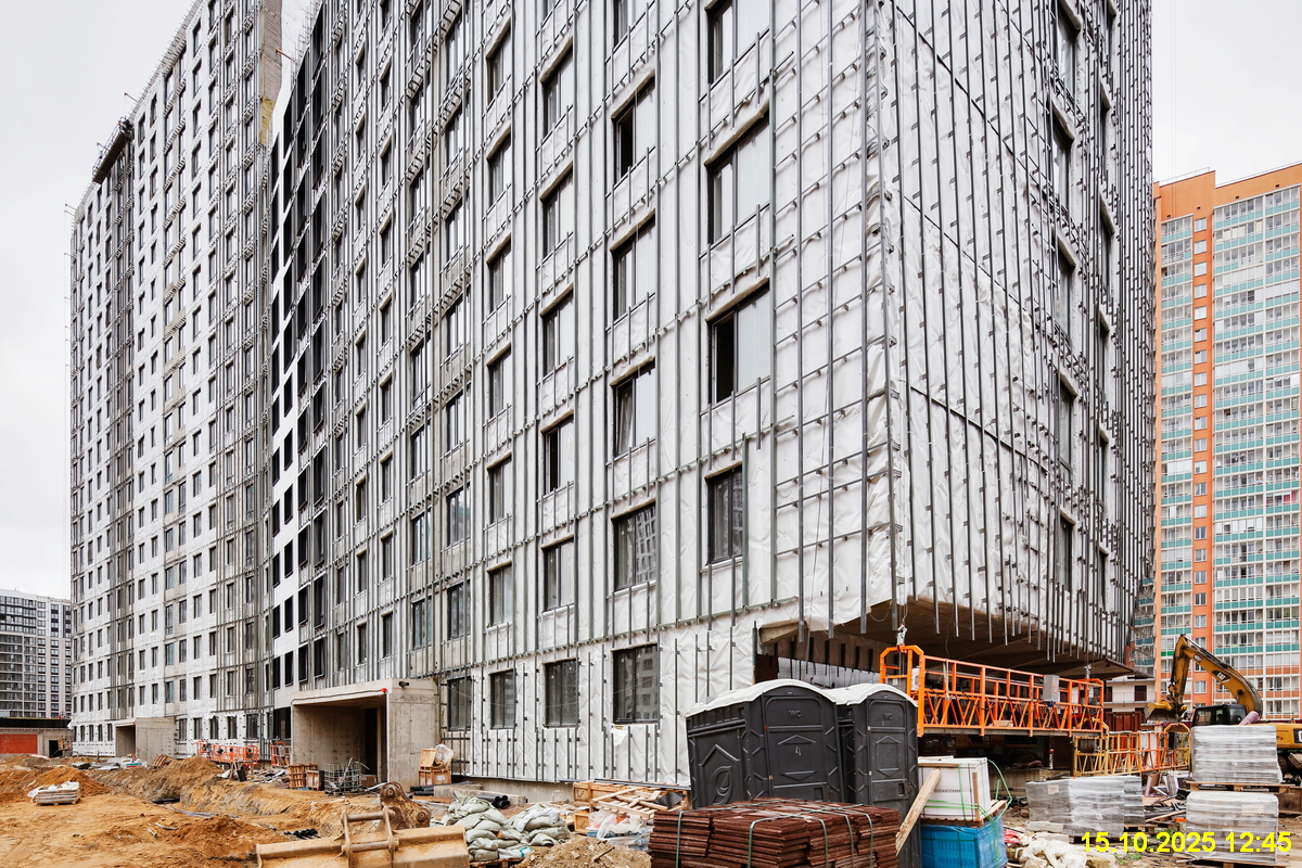 15 октября 2025